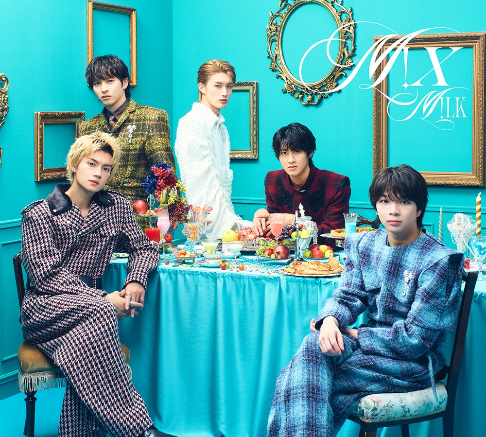 M!LK「M!X」初回限定盤B（提供写真）