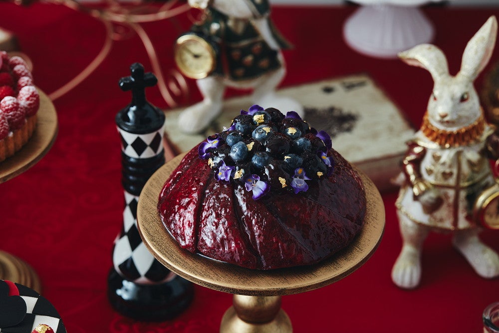 アリスのBlack＆Redティーパーティー／画像提供：ヒルトン