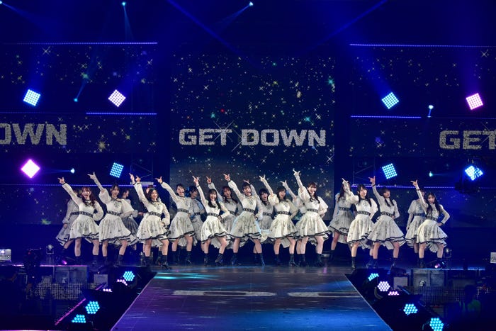 乃木坂46(C)Rakuten GirlsAward 2024 SPRING/SUMMER