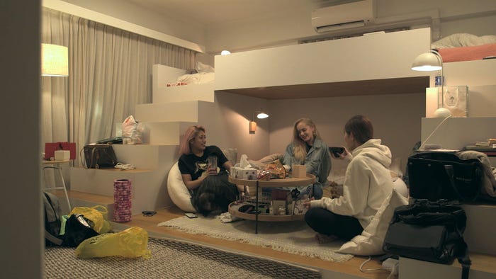 花、ビビ、愛華「TERRACE HOUSE TOKYO 2019-2020」26th WEEK(C)フジテレビ/イースト・エンタテインメント