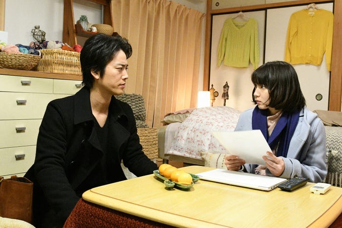 桐谷健太、吉岡里帆/「きみが心に棲みついた」第7話より(C)TBS