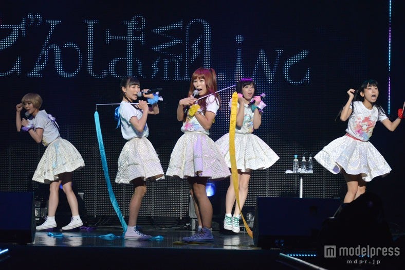 「MARBLE WONDERLAND BY ASIA 可愛 WAY」でライブパフォーマンスを行ったでんぱ組.inc