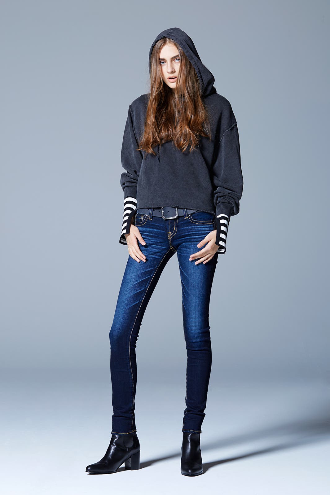 「MOUSSY Rebirth skinny」