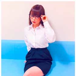 モデルプレス - 中川翔子“色気ダダ漏れ”OL風ショットに「大人の魅力満載」「かわゆす」の声