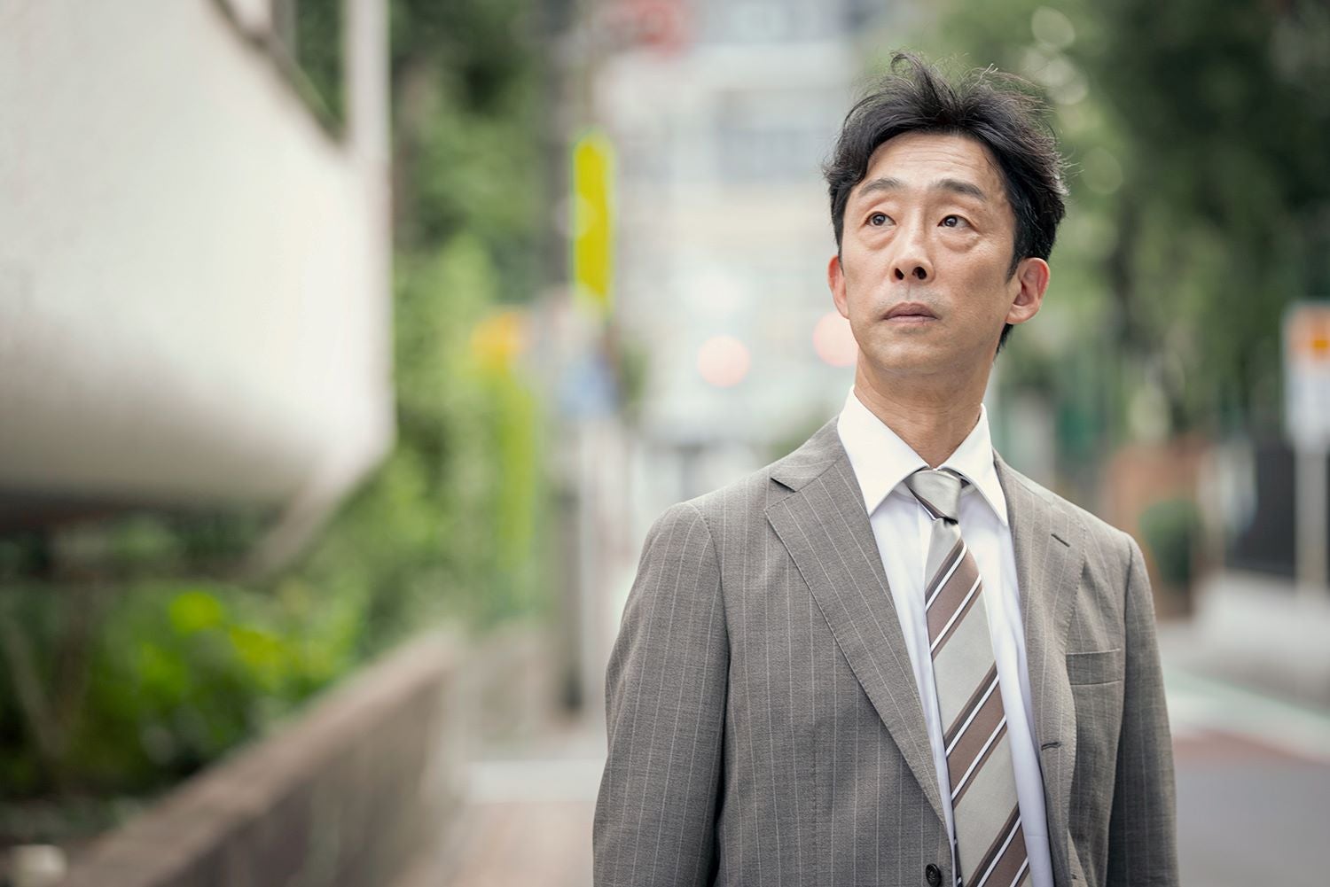 北村有起哉「小さい頃は、神様がいて」第1話（C）フジテレビ