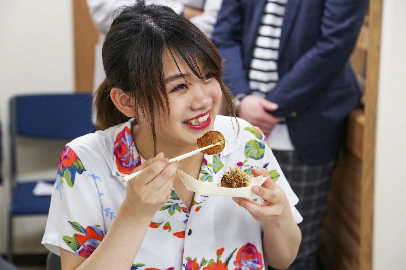 築地銀だこのおいしさに思わず笑顔