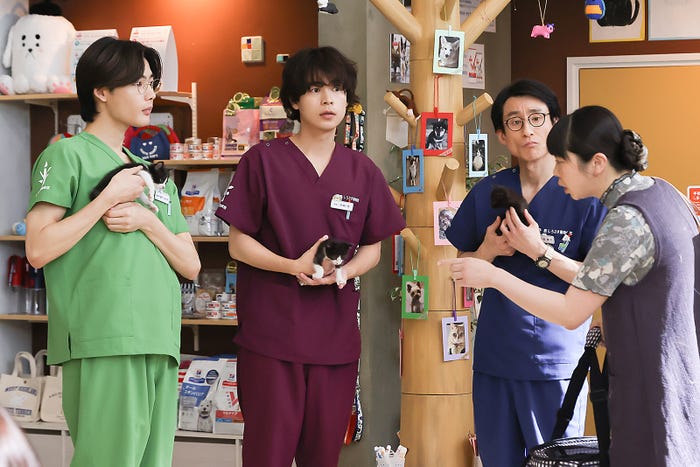 NOA、成田凌、なだぎ武「初恋DOGs」第5話(C)TBS