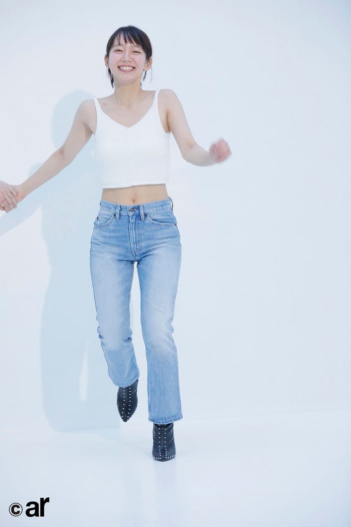 吉岡里帆/雑誌「ar」3月号より(画像提供:主婦と生活社)