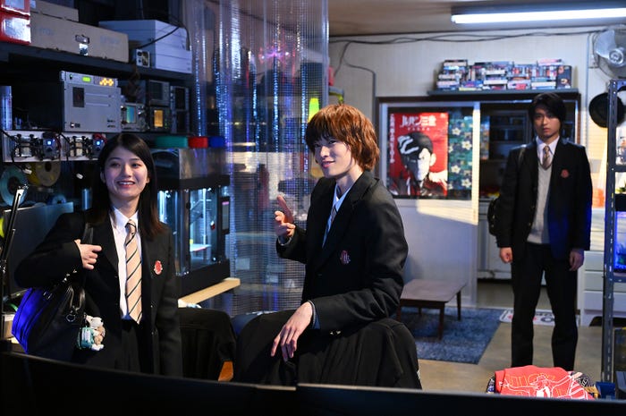 蒔田彩珠、窪塚愛流、奥平大兼「御上先生」第3話(C)TBS