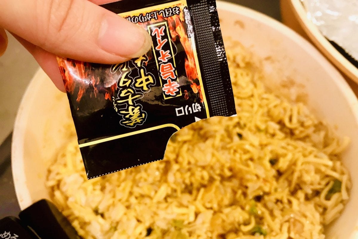 カップヌードル炒飯