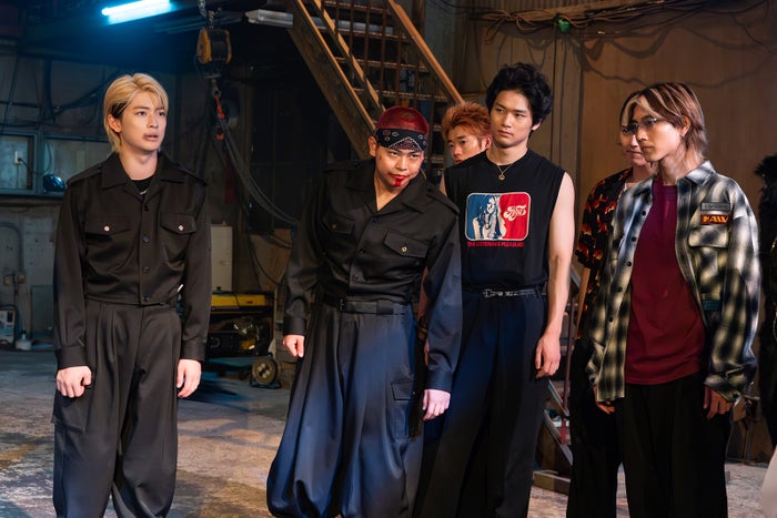 【伝説の頭 翔 第2話】翔、最強総長らの全面戦争に1人で乗り込む “推し”彩とのまさかの接点とは？