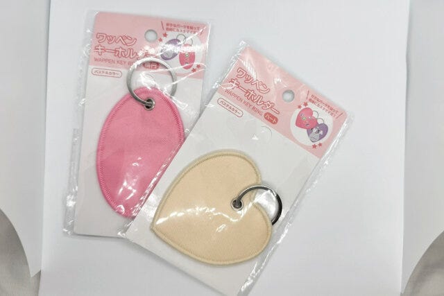 ワッペンキーホルダー　ハート　楕円　パステルカラー