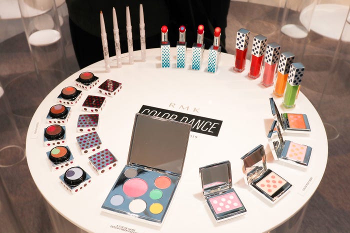 2019年1月11日限定発売 RMK 2019 S/S Collection「COLOR DANCE」