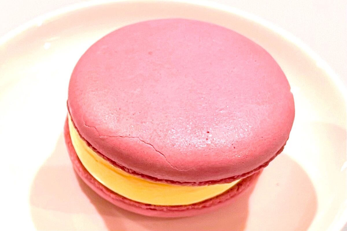 セブンイレブン マカロンアイス紅はるか アップ