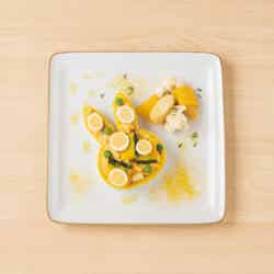 スクランブルエッグとかぼちゃのサンドイッチ税込1,290円/提供画像