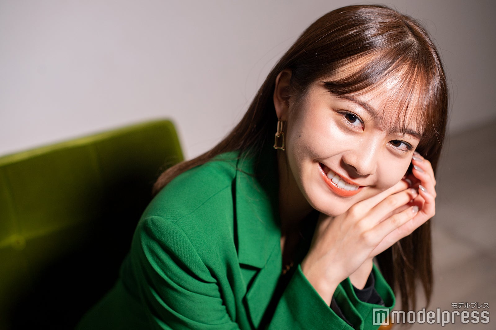 鈴木里奈さん（C）モデルプレス