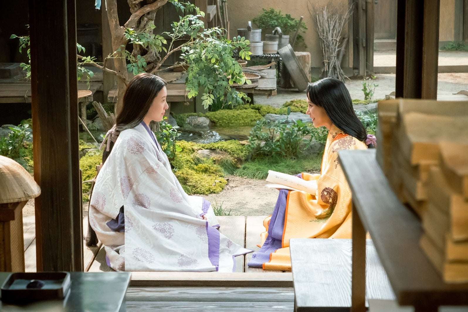 吉高由里子、南沙良「光る君へ」最終話（C）NHK