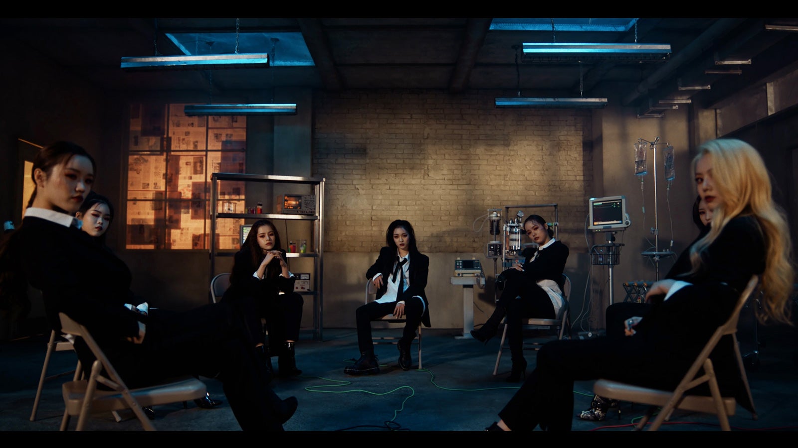 話題の実力派新ガールズグループ・XGが到来告げる「Tippy Toes」ティーザー解禁