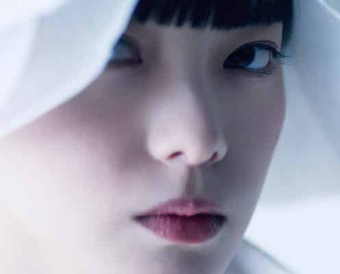 平手友梨奈、パリコレ参加決定 サカナクション山口一郎らサウンド担当