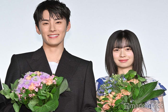 川西拓実、桜田ひより(C)モデルプレス