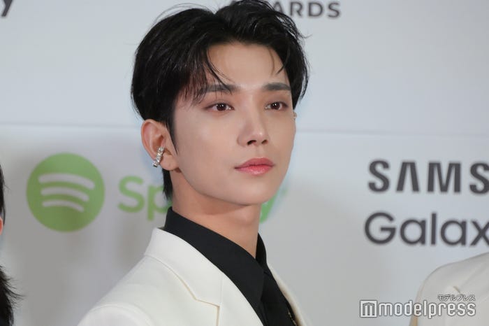 JOSHUA(ジョシュア)/SEVENTEEN(C)モデルプレス