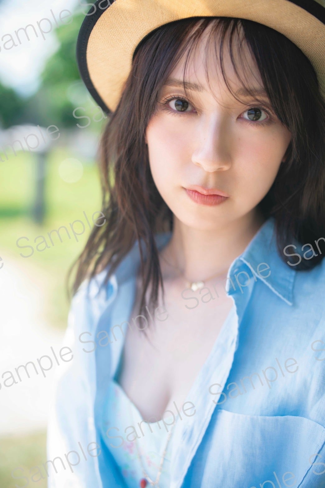 金村美玖 HMV BOOKS　SHIBUYA（※通常版のみ／折り目なしB3ポスター6種） 撮影／佐藤佑一