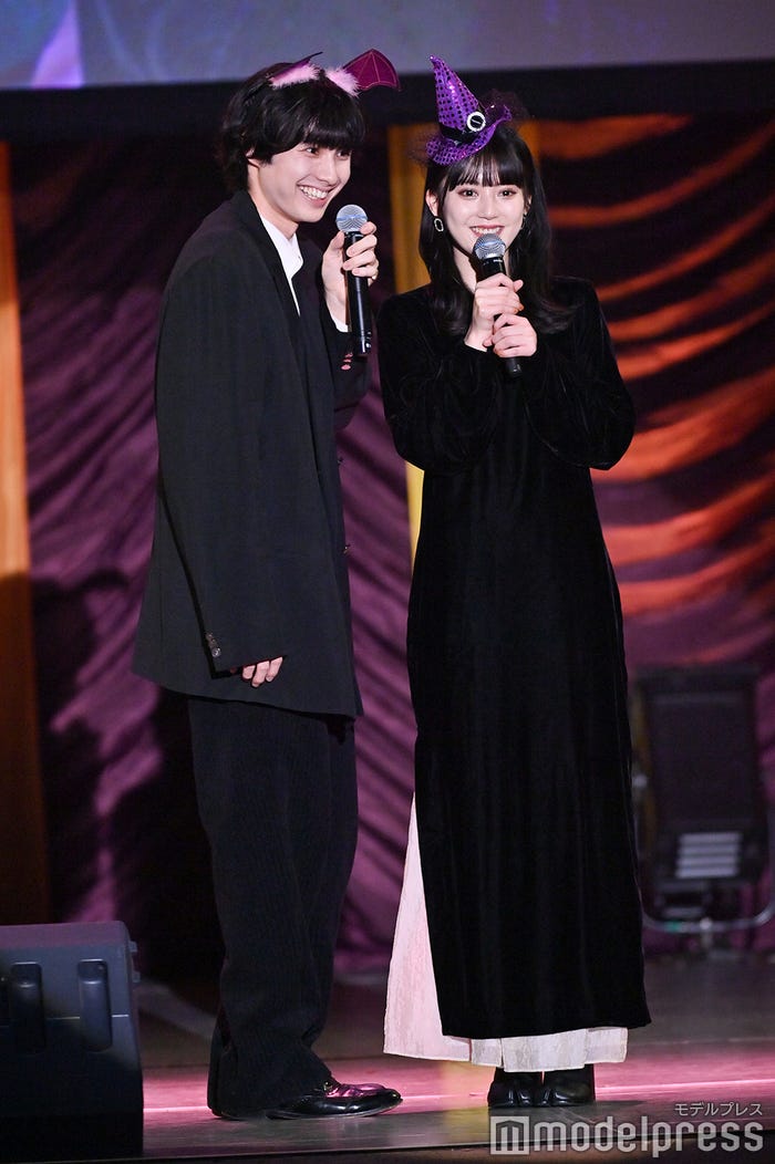 本田響矢(きょーちゃん)、中野恵那(ちゃんえな) (C)モデルプレス