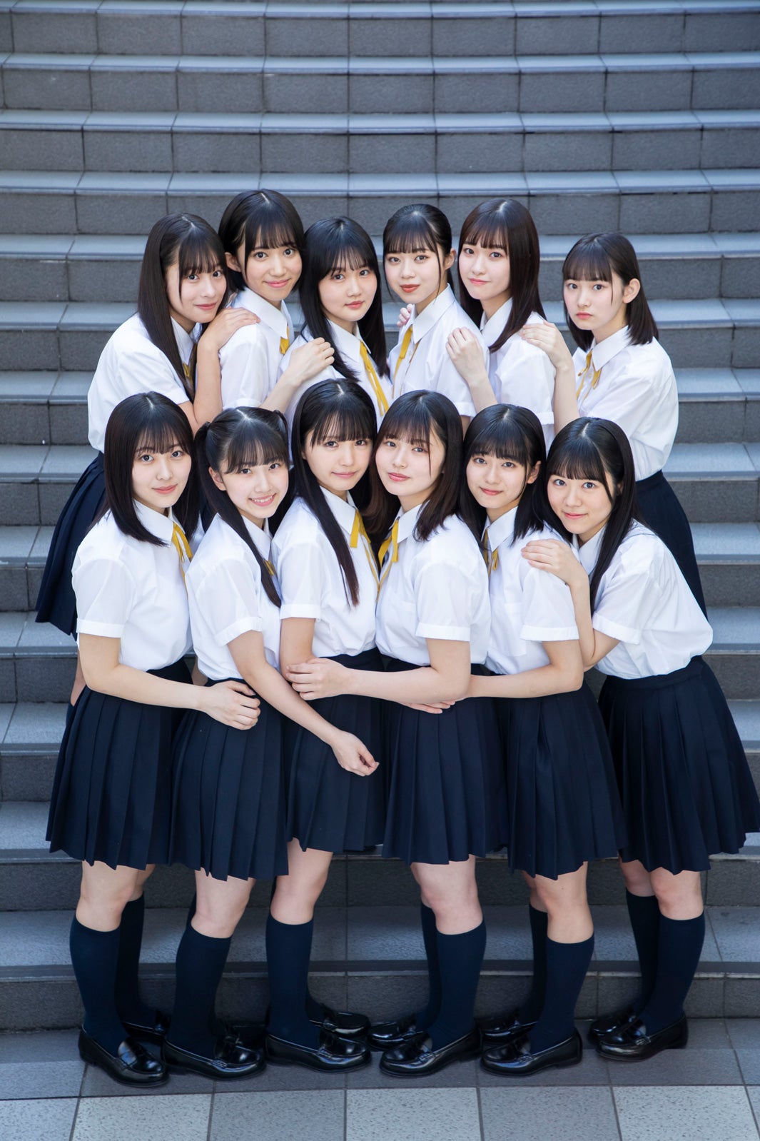 指原莉乃プロデュース新アイドルグループ「≒JOY」初の雑誌撮影「BUBKA」表紙に初登場