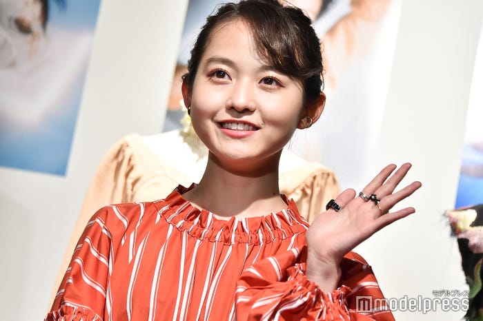 伊藤万理華(C)モデルプレス