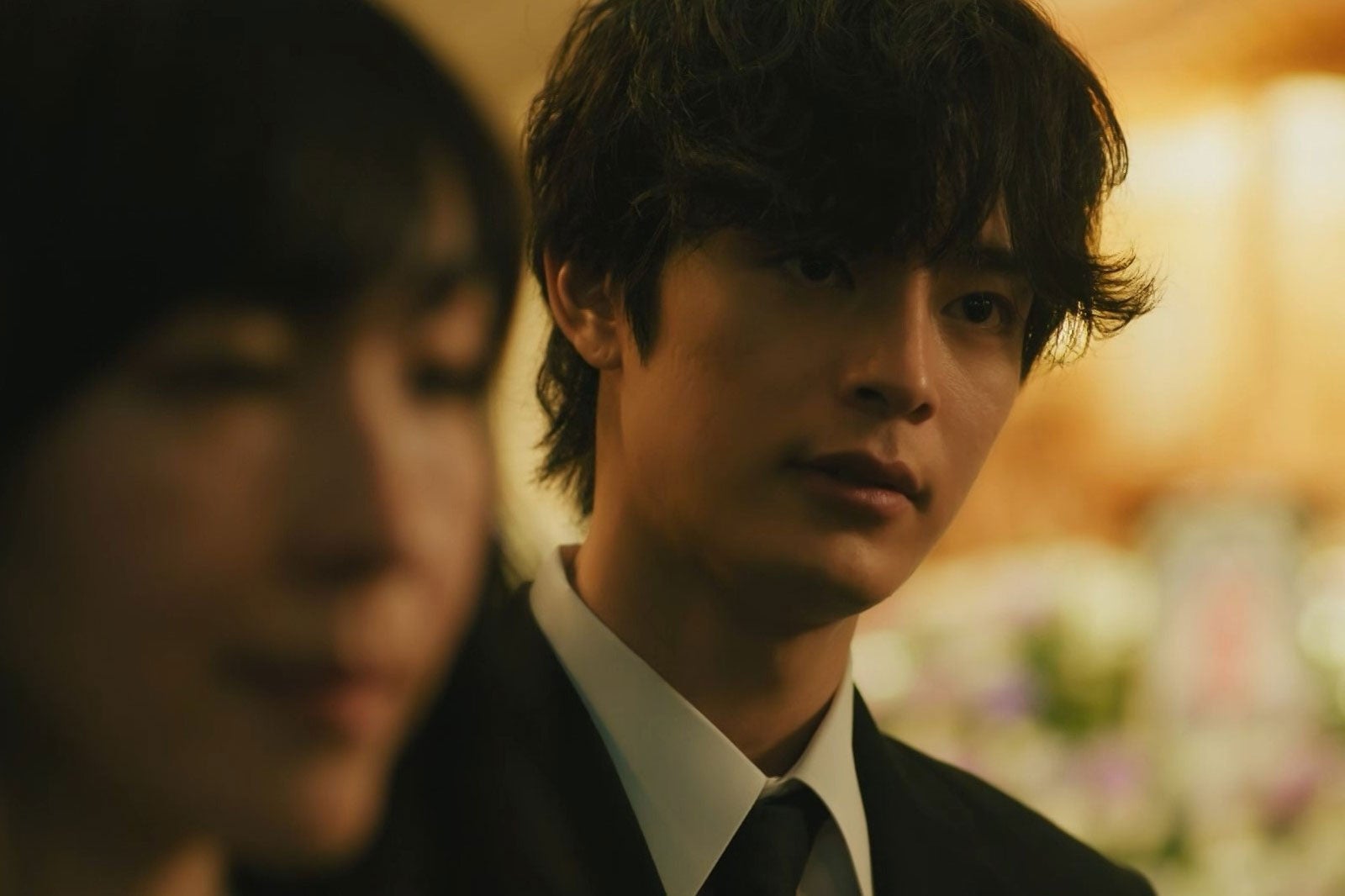 麻生久美子、塩野瑛久（C）テレビ朝日・SLL