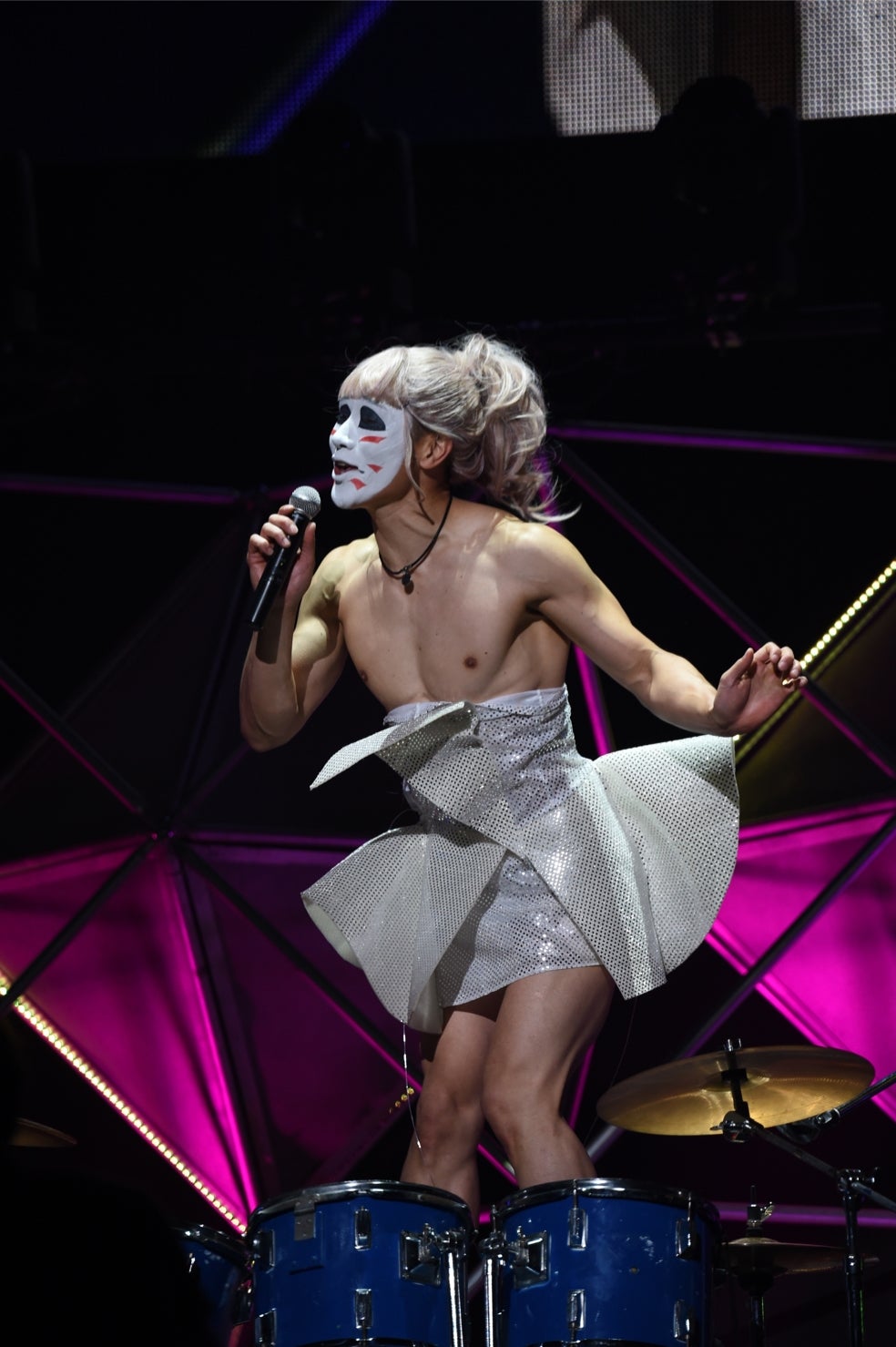 ゴールデンボンバー（C）テレビ朝日 ドリームフェスティバル 2017／写真：岸田哲平