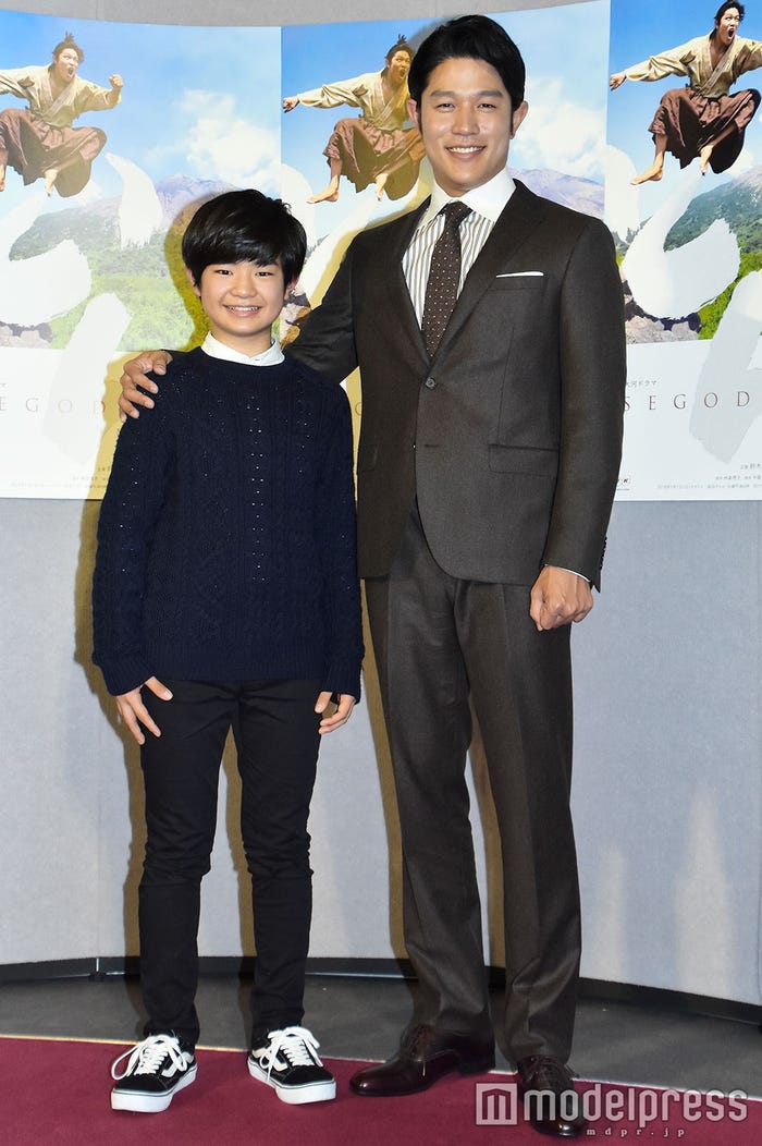 渡邊蒼、鈴木亮平 (C)モデルプレス