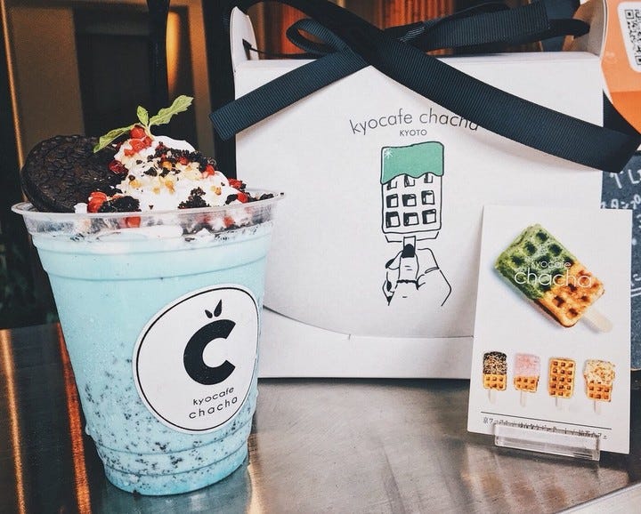 “チョコミン党”にはたまらない!京都の抹茶カフェにSNS映え夏限定メニュー