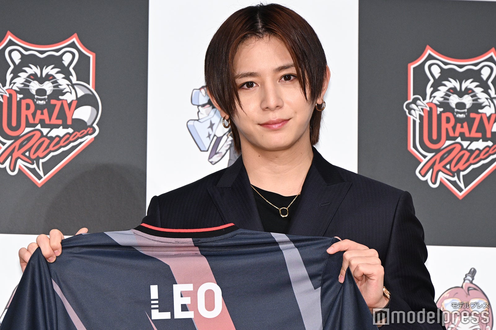 山田涼介 18/3/2025] Hey! Say! JUMP Yamada Ryosuke New 『MAYBELLINE