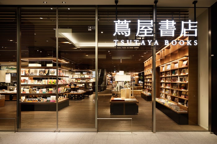 奈良 蔦屋書店 スタバ併設の県内最大級ブックカフェ 中川政七商店とも初コラボ 女子旅プレス 奈良 蔦屋書店 スタバ併設の県内最大級ブックカフェ 中川政七商店とも初コラボ 女子旅プレス