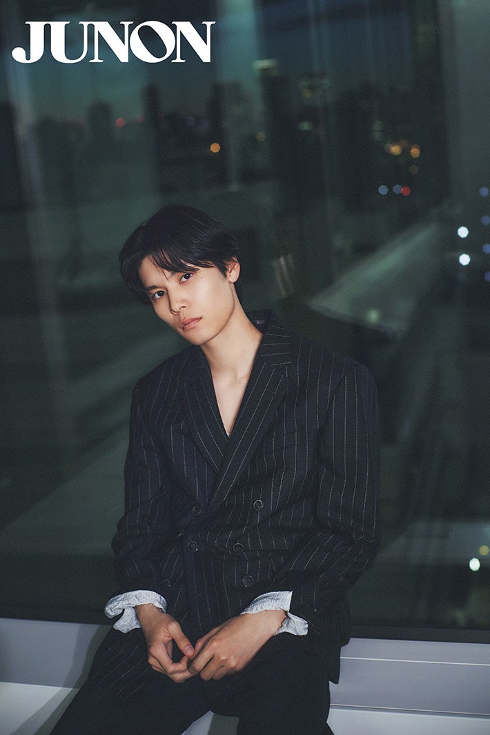 萩原利久、誕生日当日の過ごし方明かす「JUNON」創刊50周年記念で特別版表紙ジャック