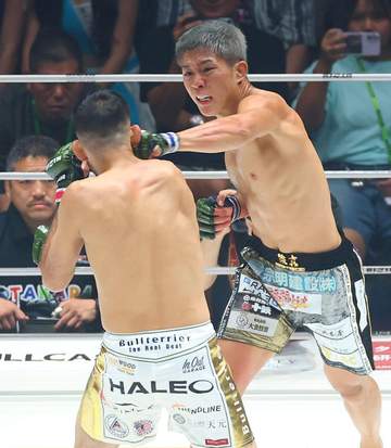 朝倉未来、同門秋元強真の完勝劇に感嘆「スターになる資質兼ね備えてる。日本の格闘技は明るい」前王者クレベルを圧倒「完璧。何回やっても勝つんじゃないですかね」