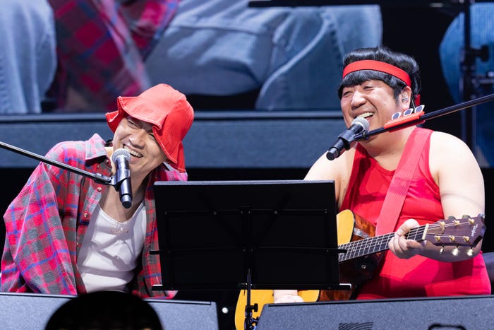 赤えんぴつ「赤えんぴつ in 武道館」撮影:RyuyaAmao