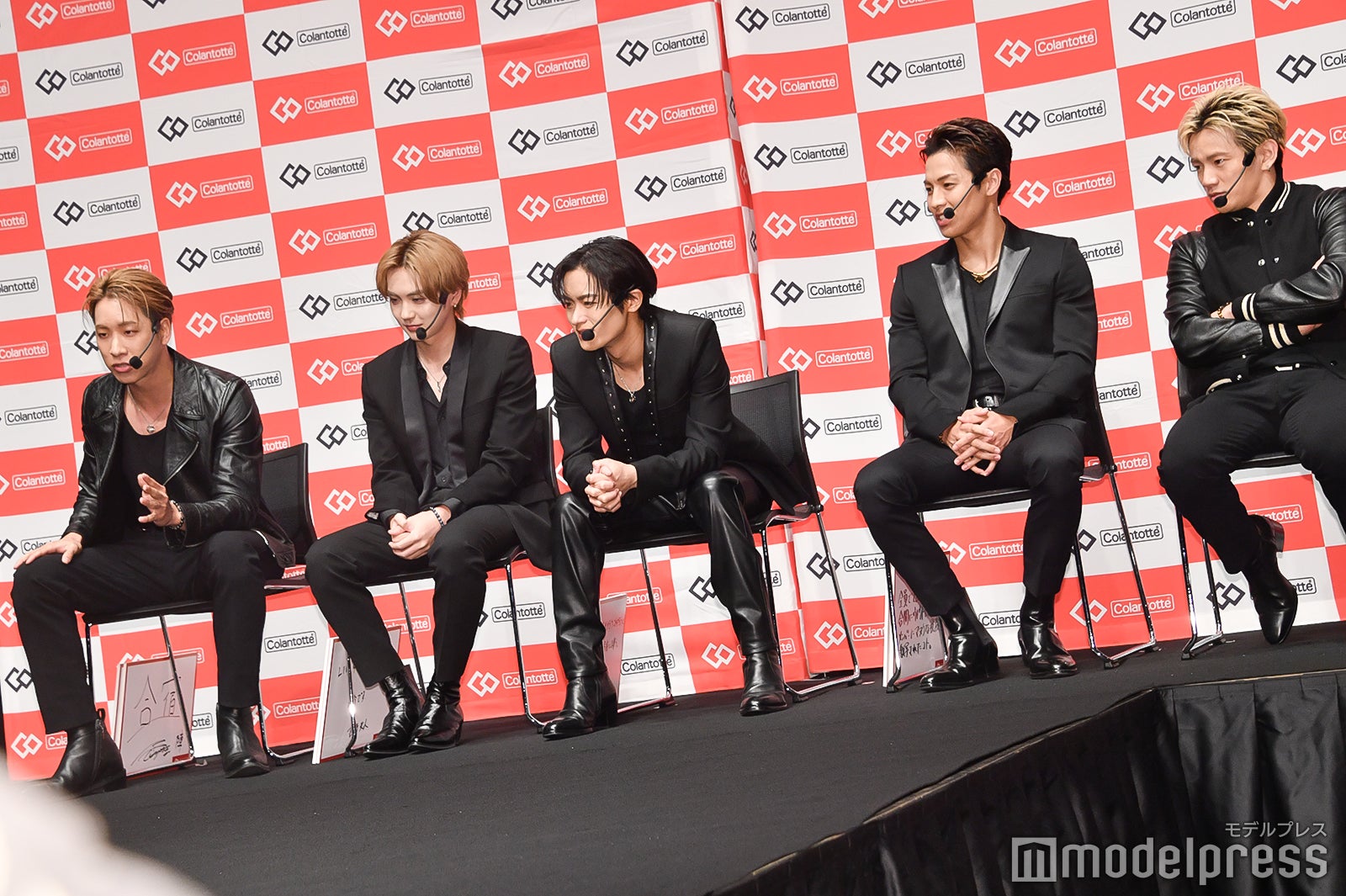 陣、吉野北人、川村壱馬、RIKU、浦川翔平（C）モデルプレス