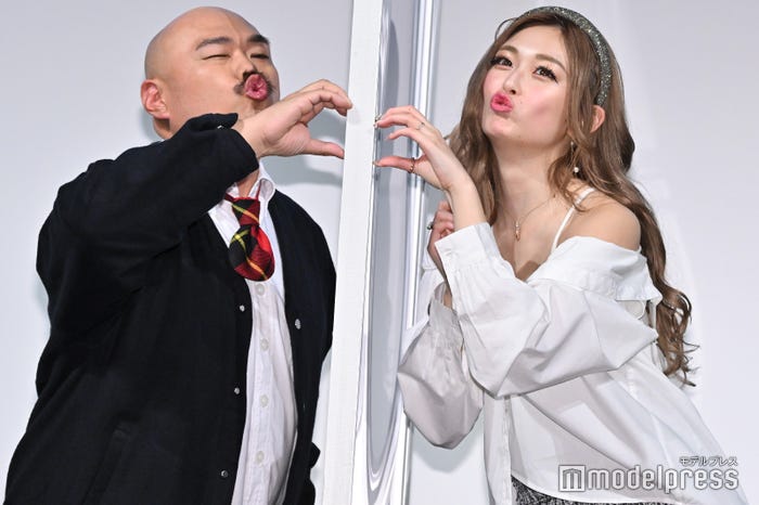 クロちゃん、ゆうちゃみ (C)モデルプレス