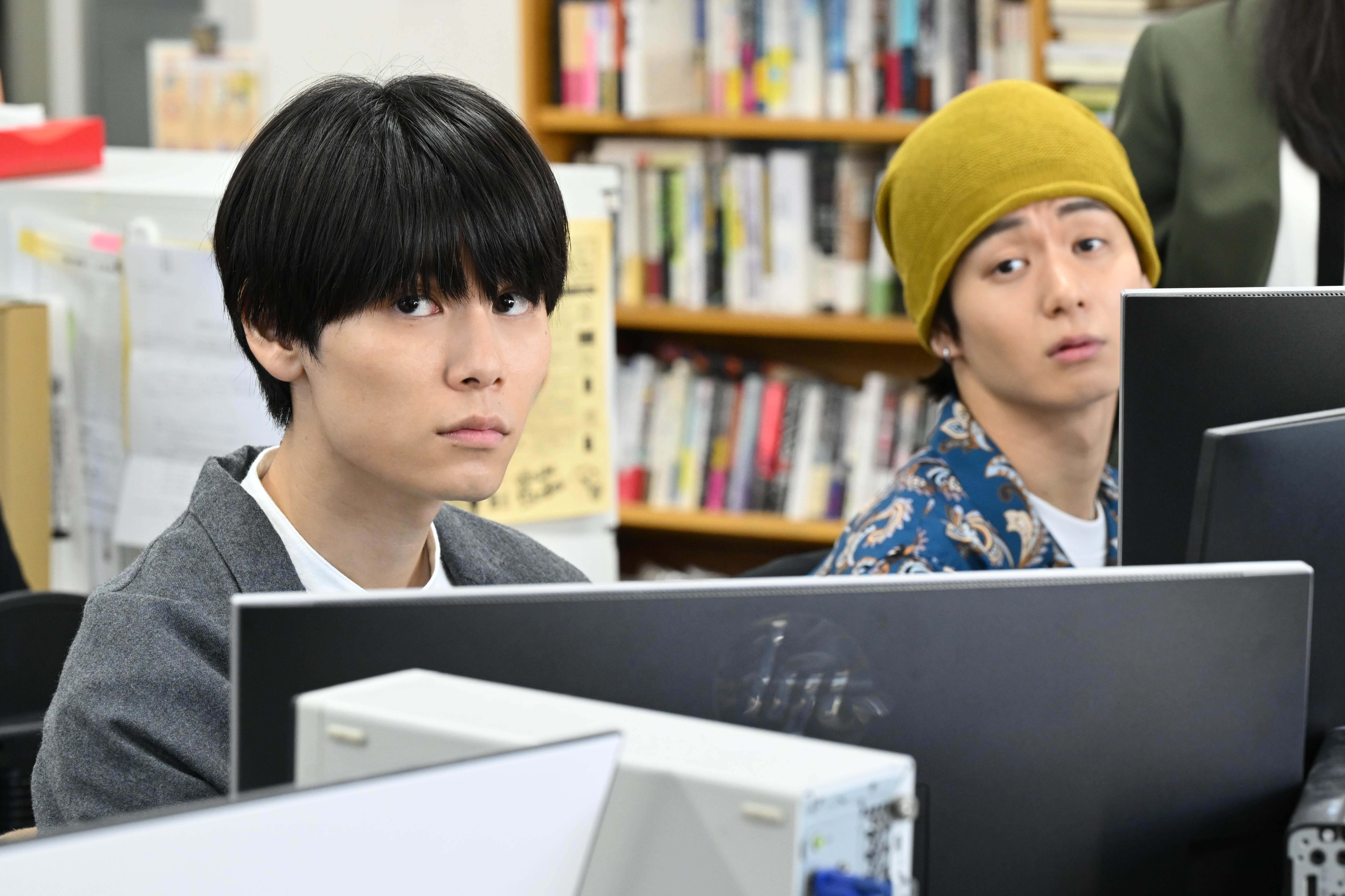 萩原利久、太田駿静「めぐる未来」第2話より（C）読売テレビ