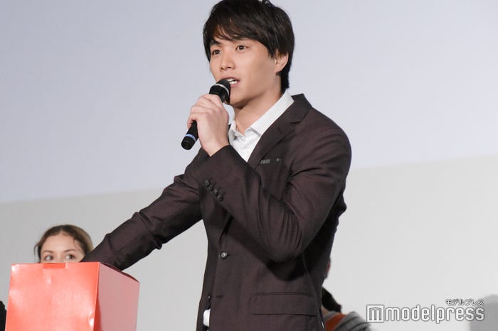 鈴木伸之(C)モデルプレス