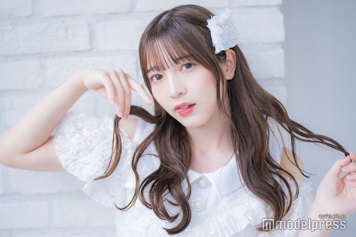 黒嵜菜々子(C)モデルプレス