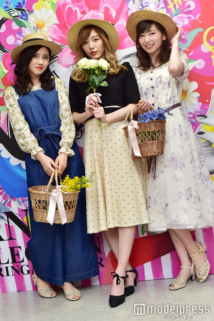 (左から)北川綾巴、松井珠理奈、大矢真那(C)モデルプレス