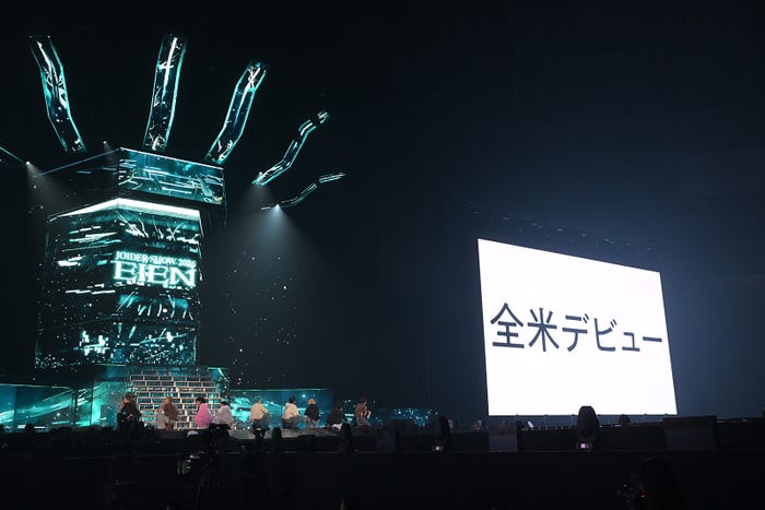 JO1(C)LAPONE ENTERTAINMENT