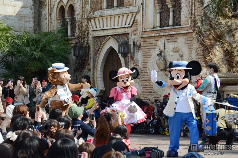 アラビアには歩いて登場／「スプリングタイム･サプライズ」