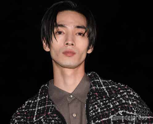 清水尋也、クールな眼差しで存在感「海に眠るダイヤモンド」出演も話題【CHANEL AND CINEMA - TOKYO LIGHTS】