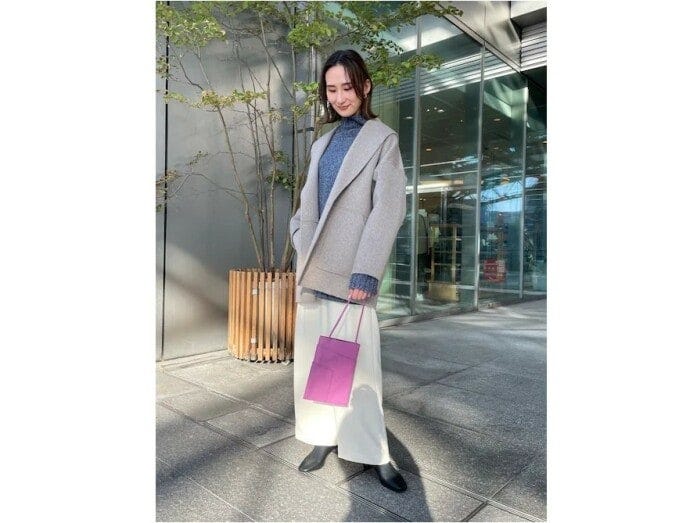 ミックス感のある色合いのメランジニットはいろんなコーデに合わせやすい　出典：WEAR