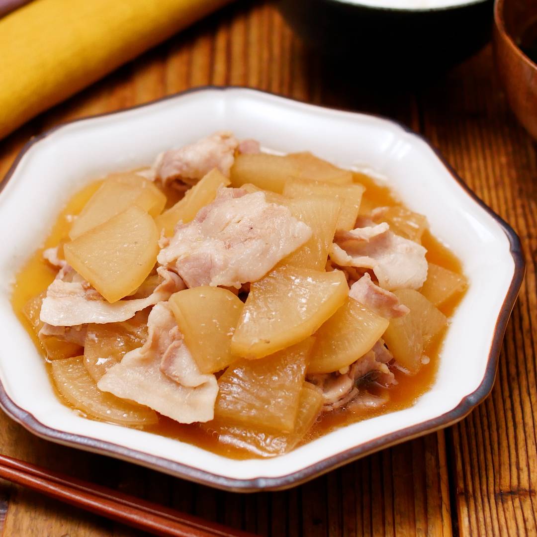 レンジで簡単!大根と豚肉の煮物