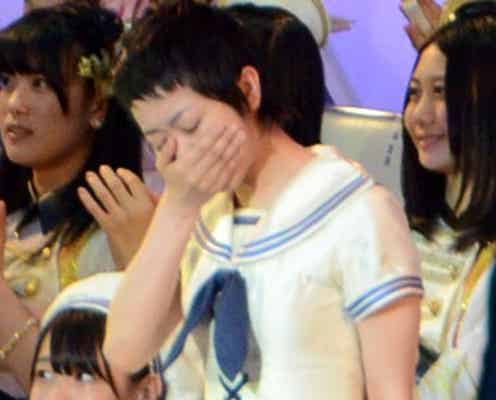 峯岸みなみ、舞台裏で両親に涙の謝罪<第5回AKB48選抜総選挙>
